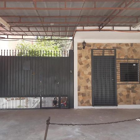 Habitacion En Casa Zona Asunción Exteriér fotografie